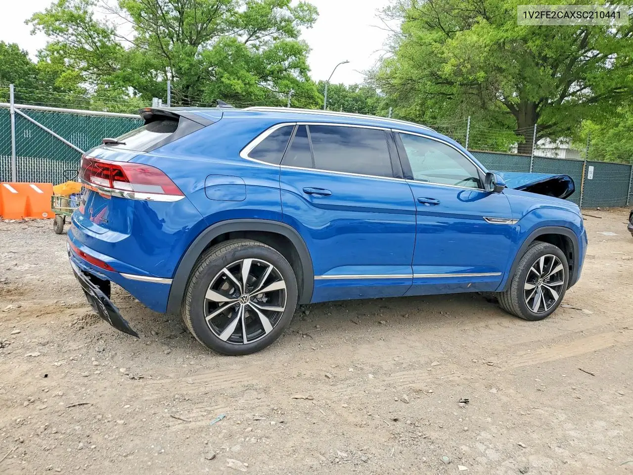 2025 Volkswagen Atlas Cross Sport Sel Premium R-Line VIN: 1V2FE2CAXSC210441 Lot: 56757996