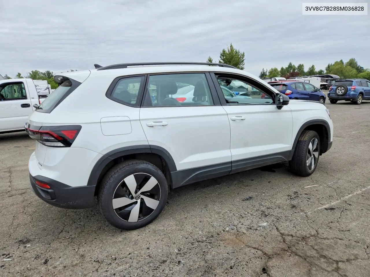 2025 Volkswagen Taos S VIN: 3VV8C7B28SM036828 Lot: 58408656