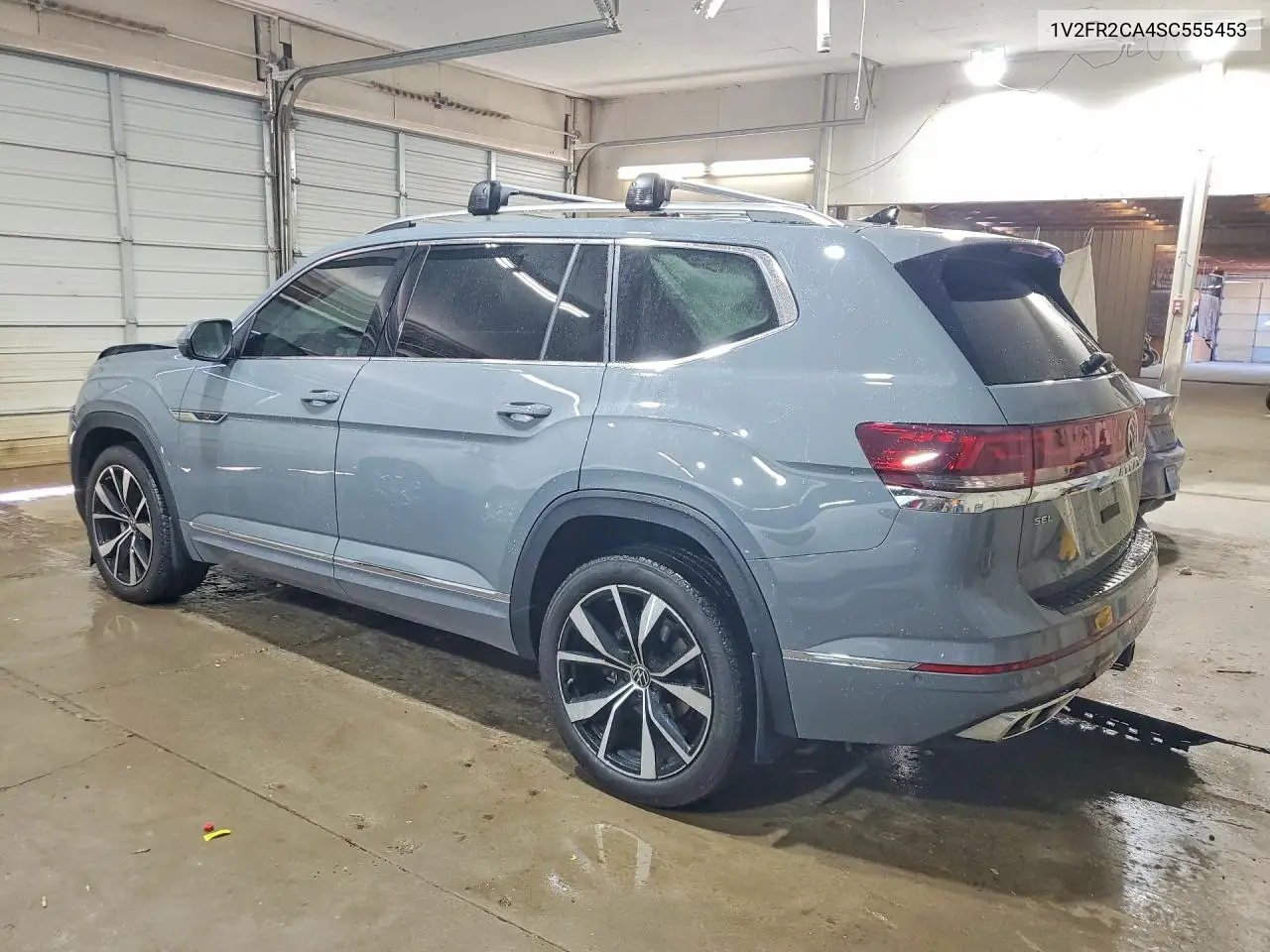 2025 Volkswagen Atlas Sel Premium R-Line VIN: 1V2FR2CA4SC555453 Lot: 85991195