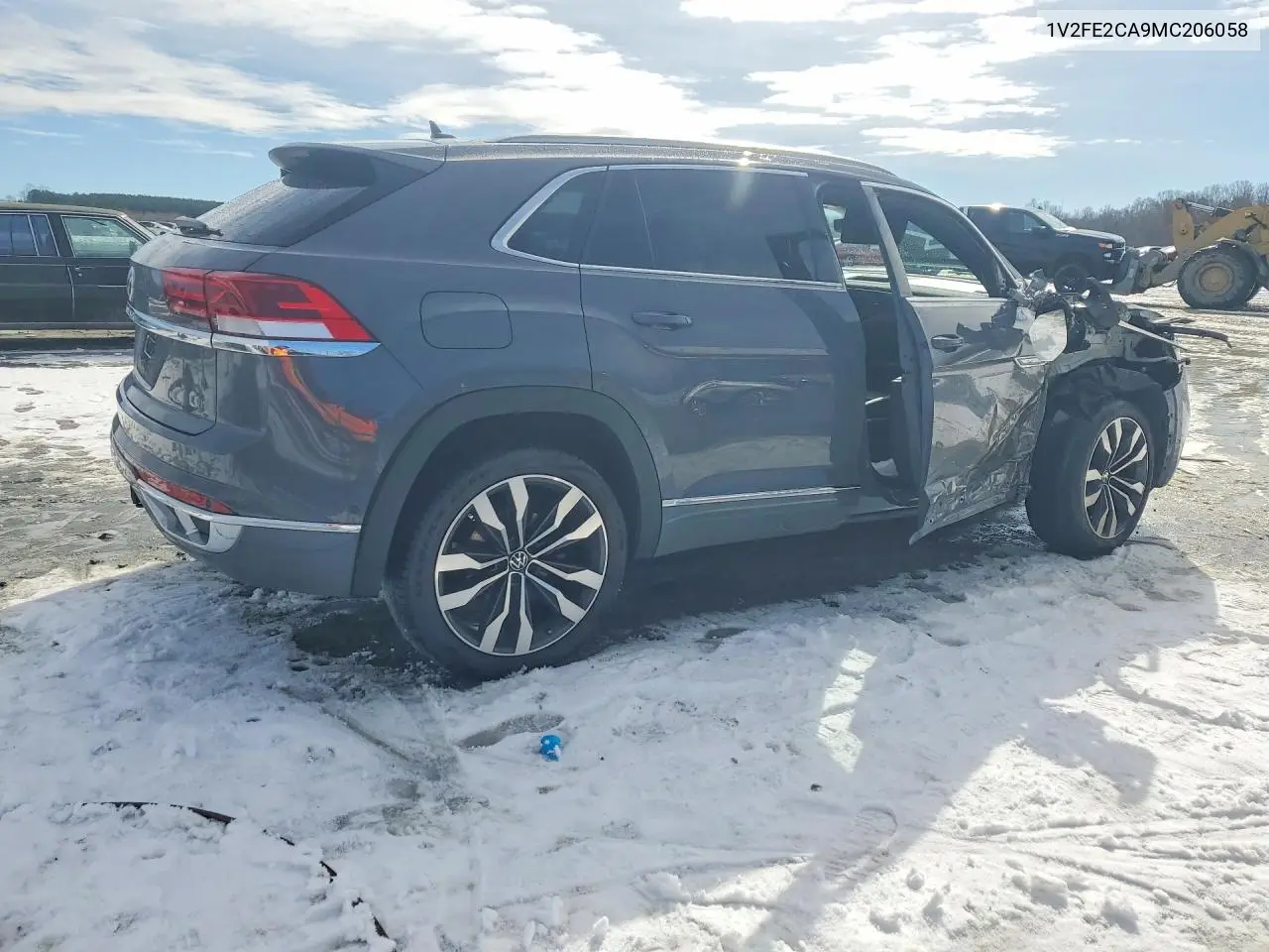2021 Volkswagen Atlas Cross Sport Sel Premium R-Line VIN: 1V2FE2CA9MC206058 Lot: 75282065