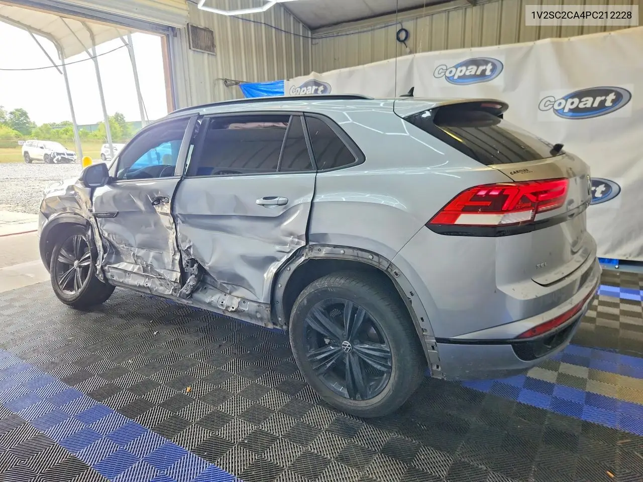 2023 Volkswagen Atlas Cross Sport Sel R-Line VIN: 1V2SC2CA4PC212228 Lot: 60792606