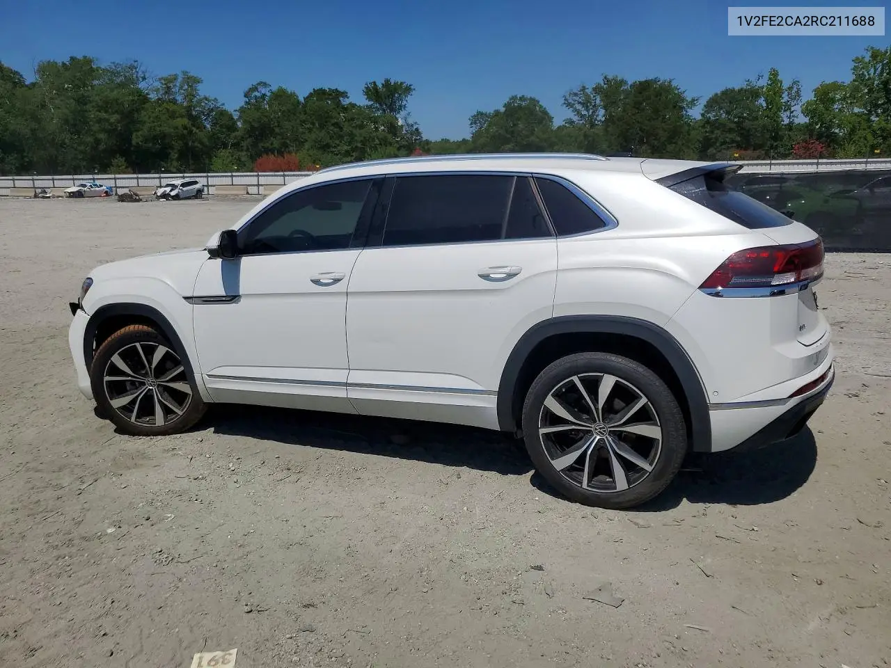 2024 Volkswagen Atlas Cross Sport Sel Premium R-Line VIN: 1V2FE2CA2RC211688 Lot: 61216456