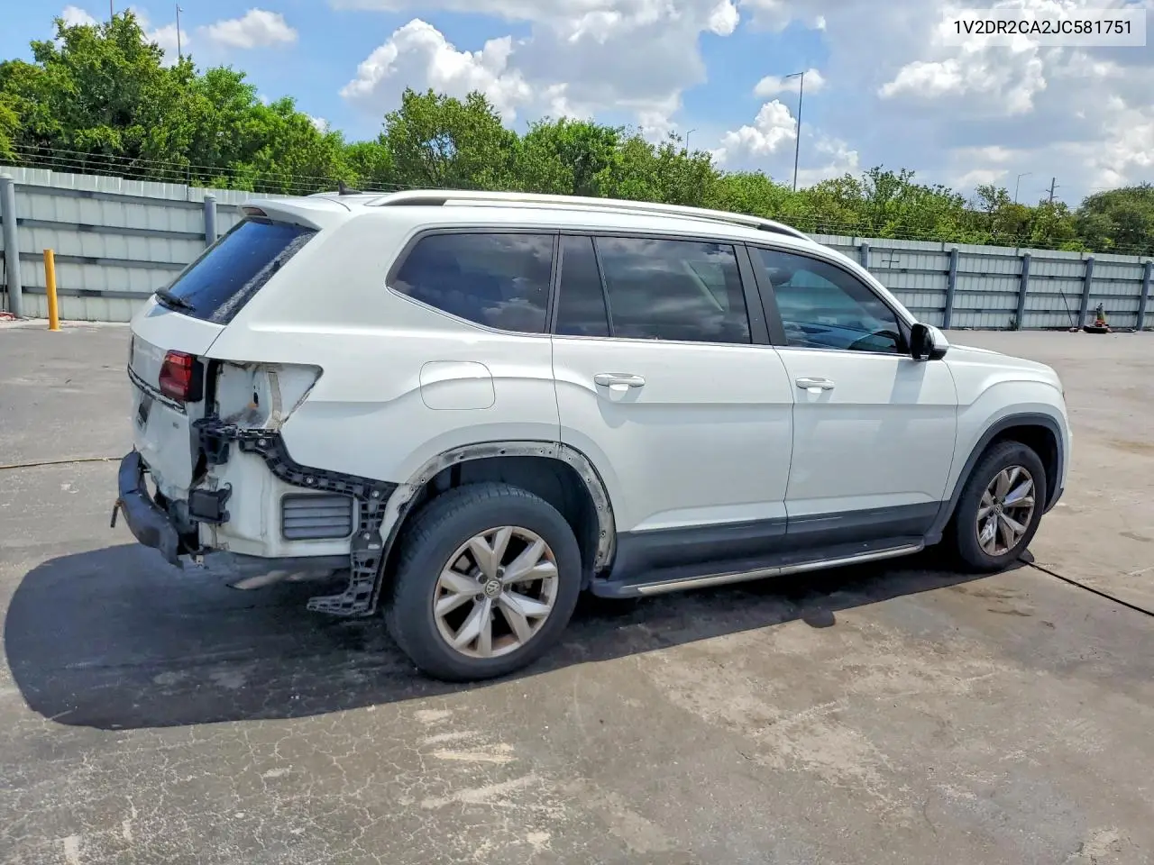 2018 Volkswagen Atlas Se VIN: 1V2DR2CA2JC581751 Lot: 57238096