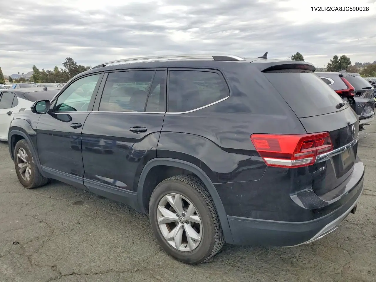 2018 Volkswagen Atlas Se VIN: 1V2LR2CA8JC590028 Lot: 60991236