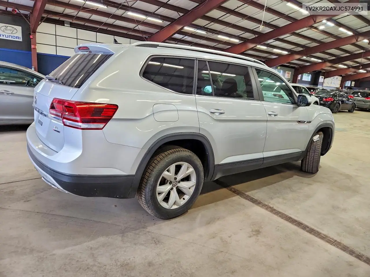 2018 Volkswagen Atlas Se VIN: 1V2KR2CAXJC574991 Lot: 62282196