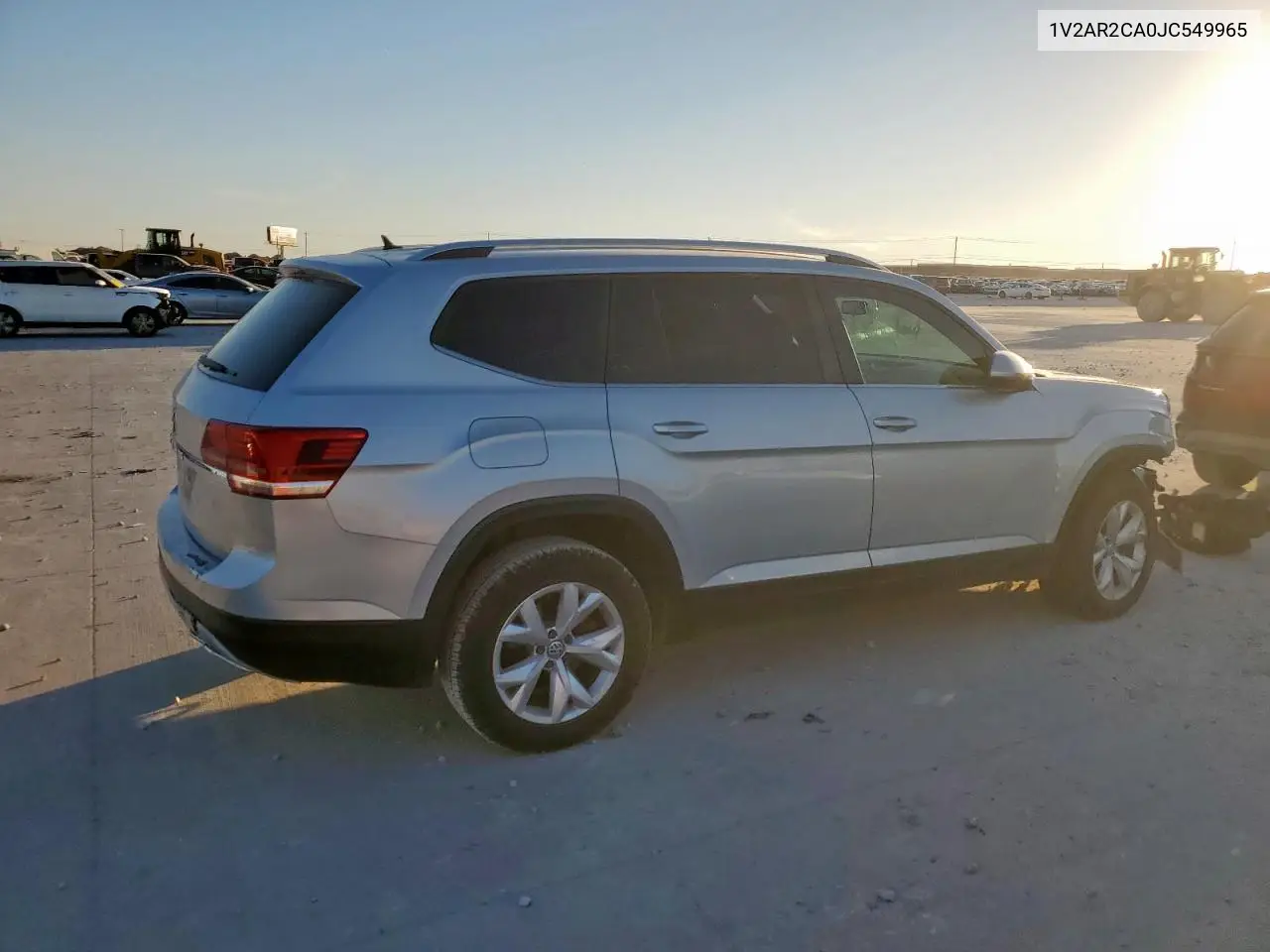 1V2AR2CA0JC549965 2018 Volkswagen Atlas S