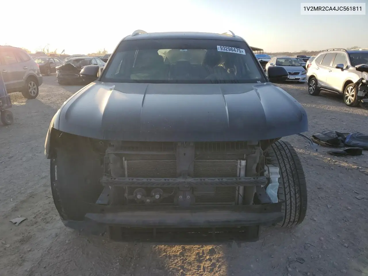 1V2MR2CA4JC561811 2018 Volkswagen Atlas Sel