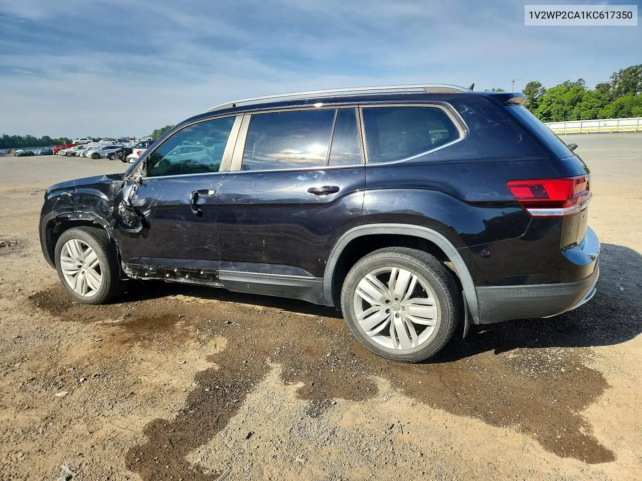 1V2WP2CA1KC617350 2019 Volkswagen Atlas Se