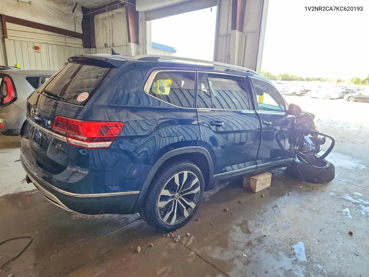2019 Volkswagen Atlas Sel Premium VIN: 1V2NR2CA7KC620193 Lot: 60669036
