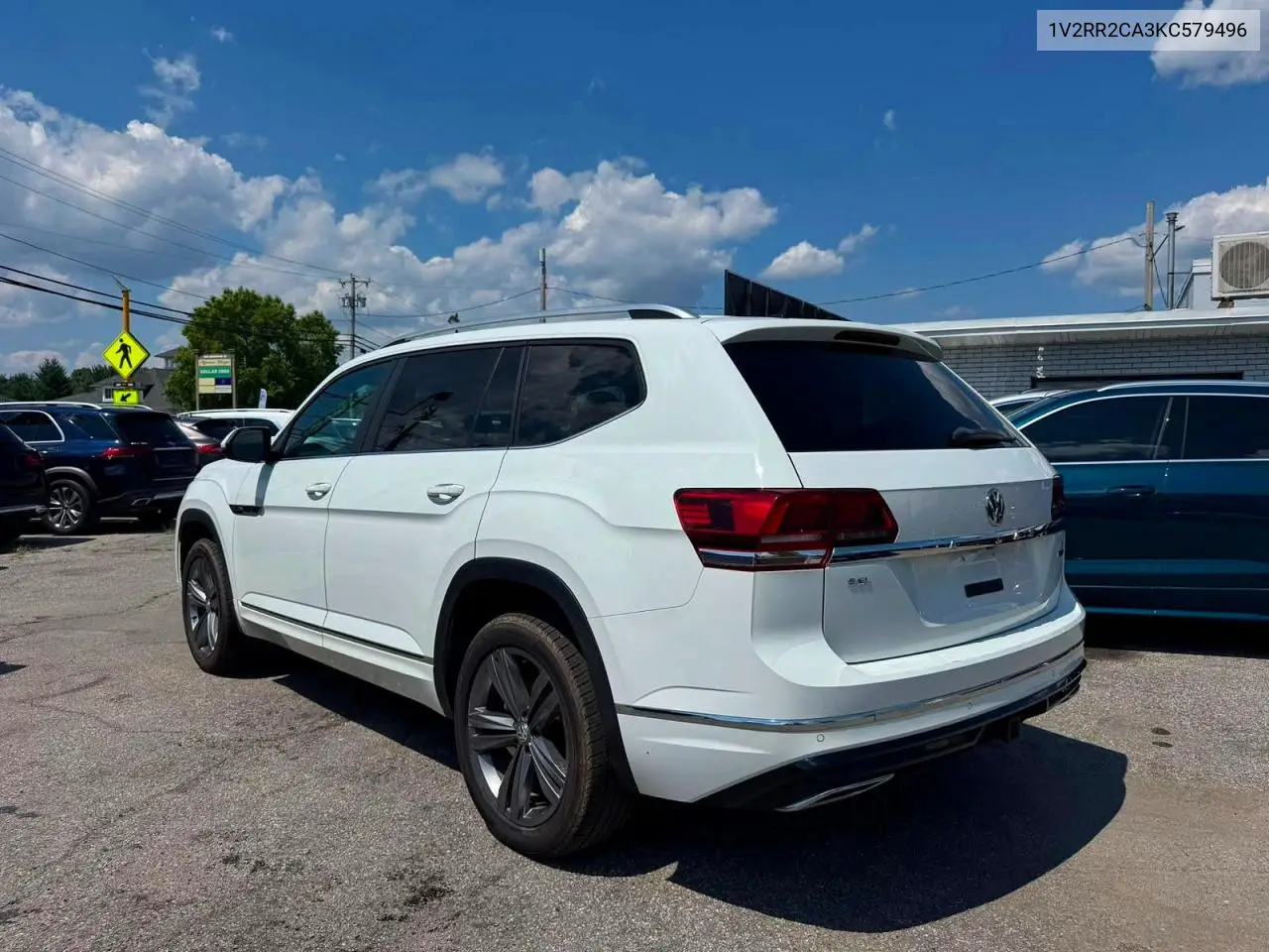 2019 Volkswagen Atlas 3.6L V6 Sel R-Line VIN: 1V2RR2CA3KC579496 Lot: 61205436