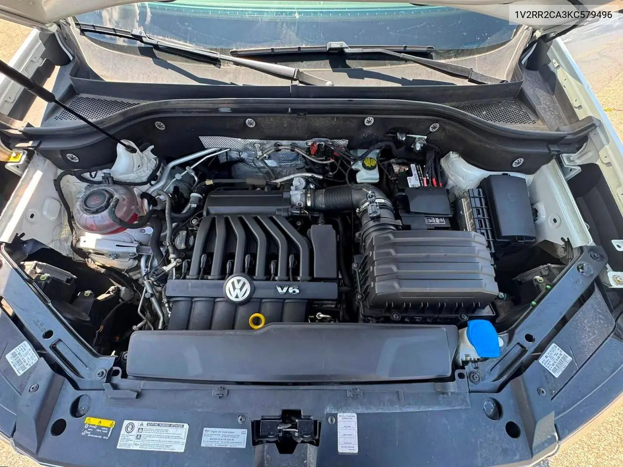 2019 Volkswagen Atlas 3.6L V6 Sel R-Line VIN: 1V2RR2CA3KC579496 Lot: 61205436