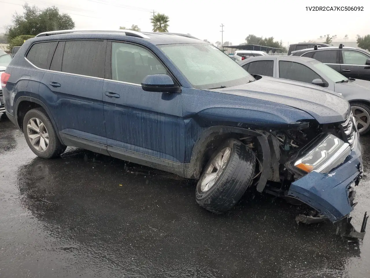 1V2DR2CA7KC506092 2019 Volkswagen Atlas Se