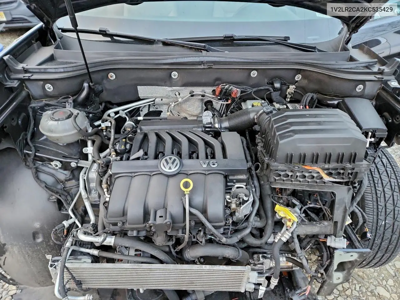 1V2LR2CA2KC535429 2019 Volkswagen Atlas Se
