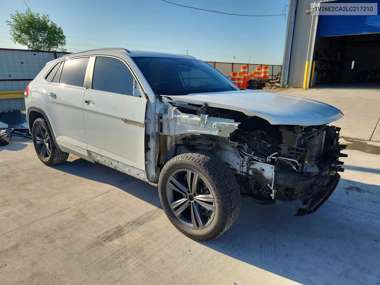 2020 Volkswagen Atlas Cross Sport Se VIN: 1V26E2CA2LC217210 Lot: 53188616