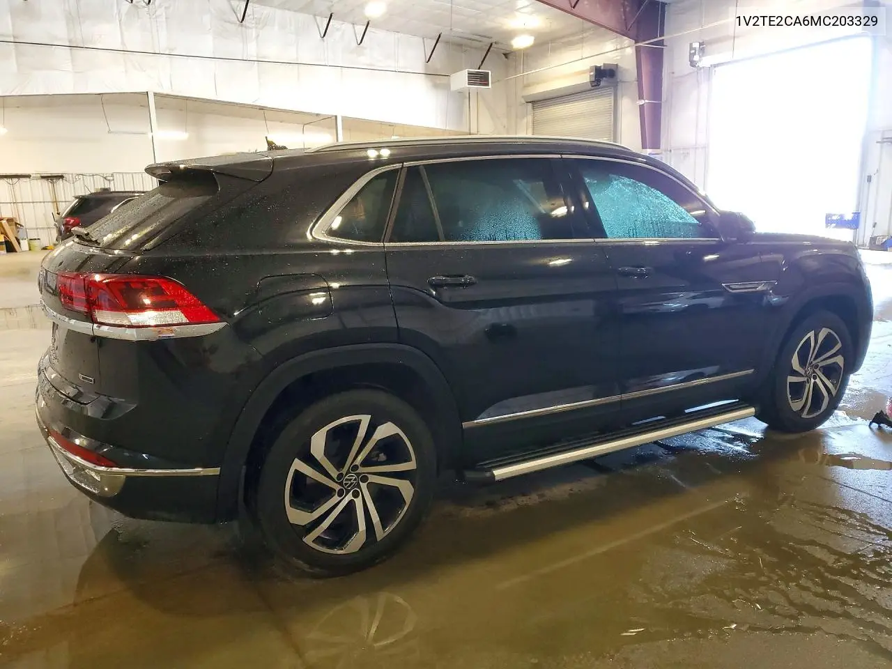 2021 Volkswagen Atlas Cross Sport Sel Premium VIN: 1V2TE2CA6MC203329 Lot: 55618646