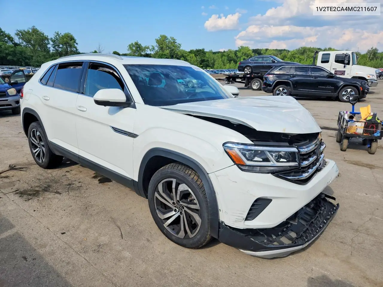 2021 Volkswagen Atlas Cross Sport Sel Premium VIN: 1V2TE2CA4MC211607 Lot: 60438316