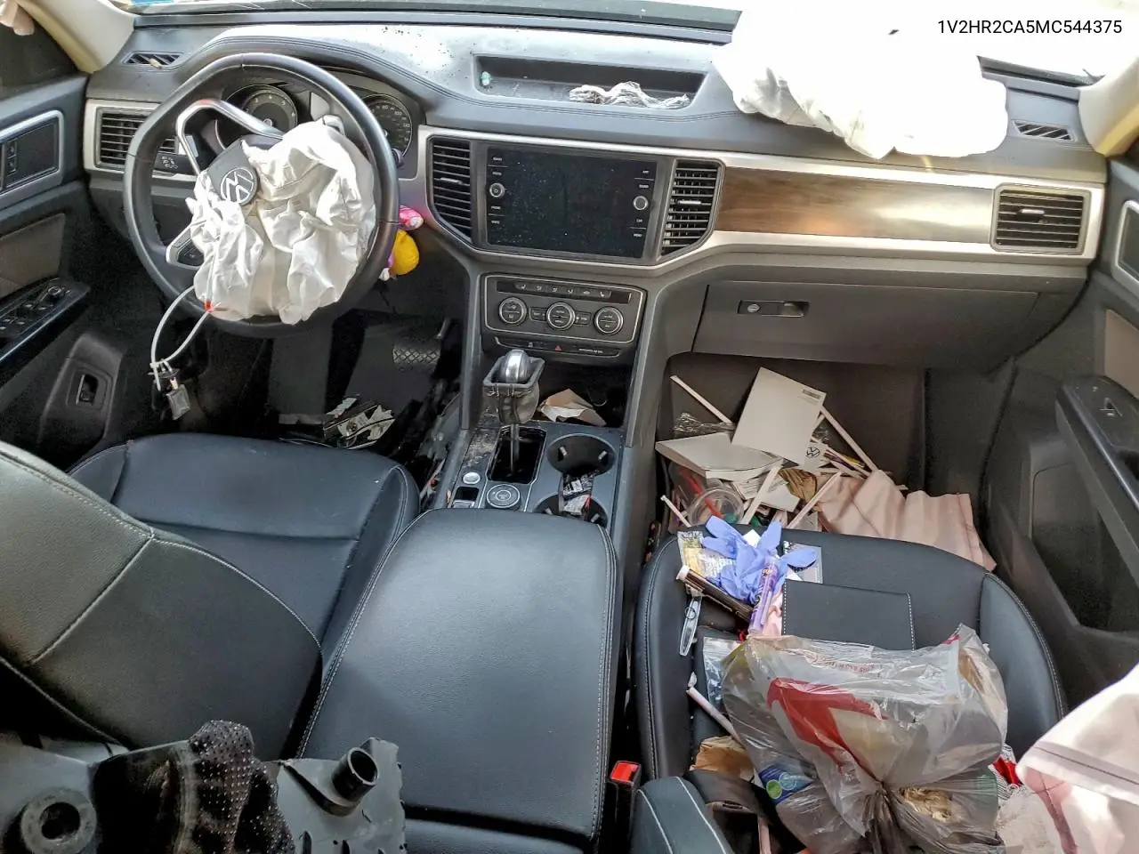 1V2HR2CA5MC544375 2021 Volkswagen Atlas Se
