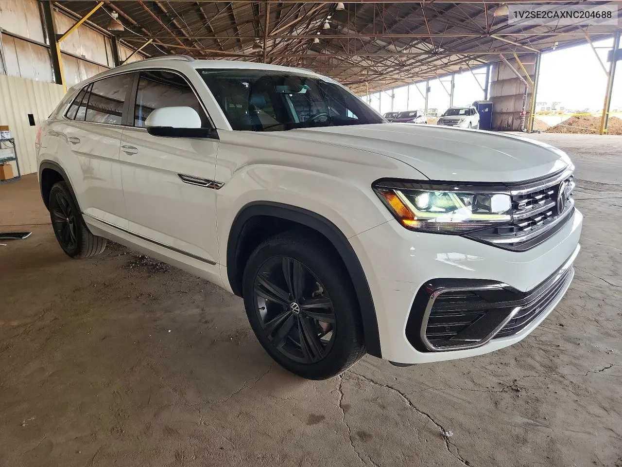 2022 Volkswagen Atlas Cross Sport Sel R-Line VIN: 1V2SE2CAXNC204688 Lot: 51886366