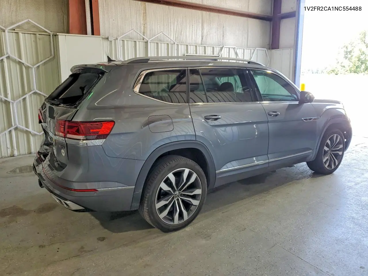 2022 Volkswagen Atlas Sel Premium R-Line VIN: 1V2FR2CA1NC554488 Lot: 61214386