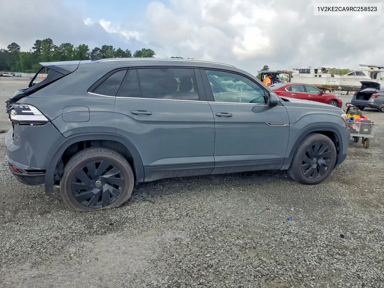 2024 Volkswagen Atlas Cross Sport Se VIN: 1V2KE2CA9RC258523 Lot: 53005626