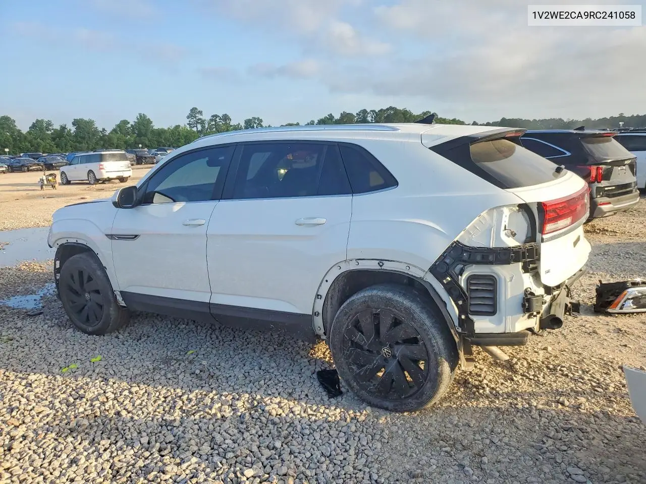 2024 Volkswagen Atlas Cross Sport Se VIN: 1V2WE2CA9RC241058 Lot: 54673936