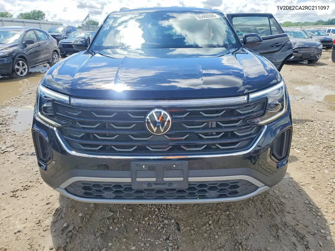 2024 Volkswagen Atlas Cross Sport Se VIN: 1V2DE2CA2RC211097 Lot: 55460586