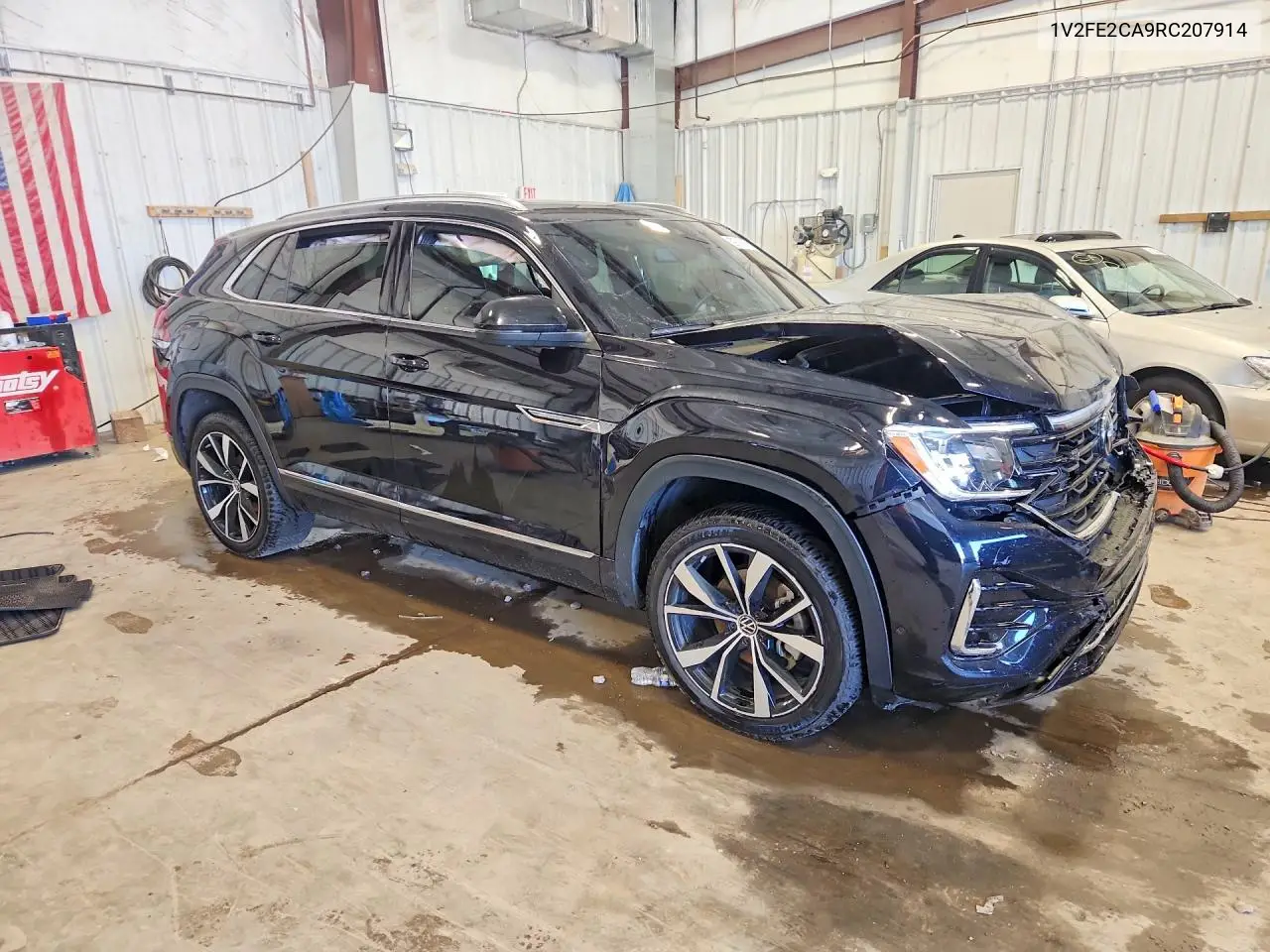 2024 Volkswagen Atlas Cross Sport Sel Premium R-Line VIN: 1V2FE2CA9RC207914 Lot: 59789856