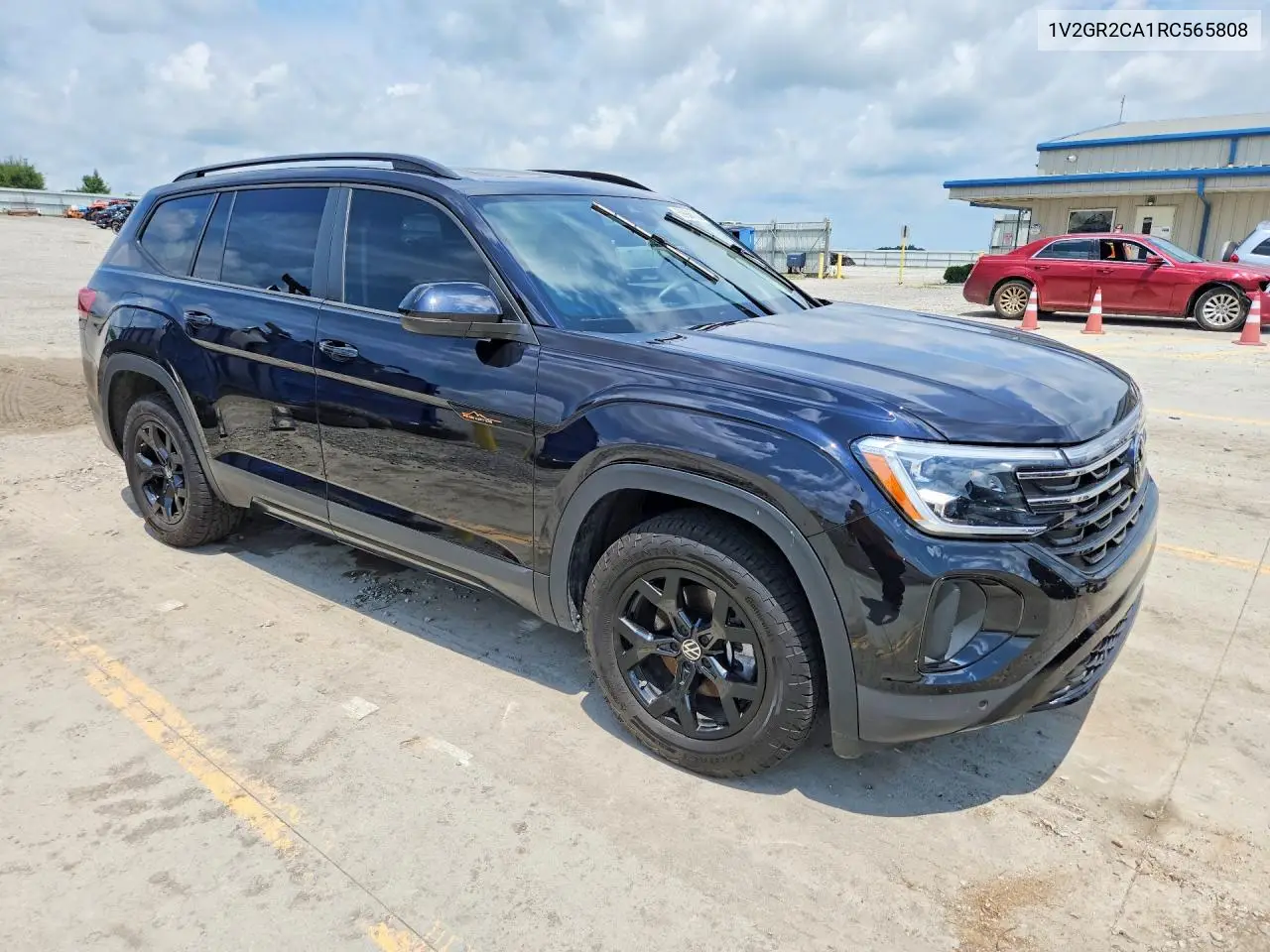 2024 Volkswagen Atlas Peak Edition Sel VIN: 1V2GR2CA1RC565808 Lot: 59968236