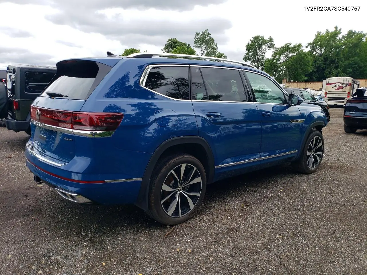2025 Volkswagen Atlas Sel Premium R-Line VIN: 1V2FR2CA7SC540767 Lot: 58706016
