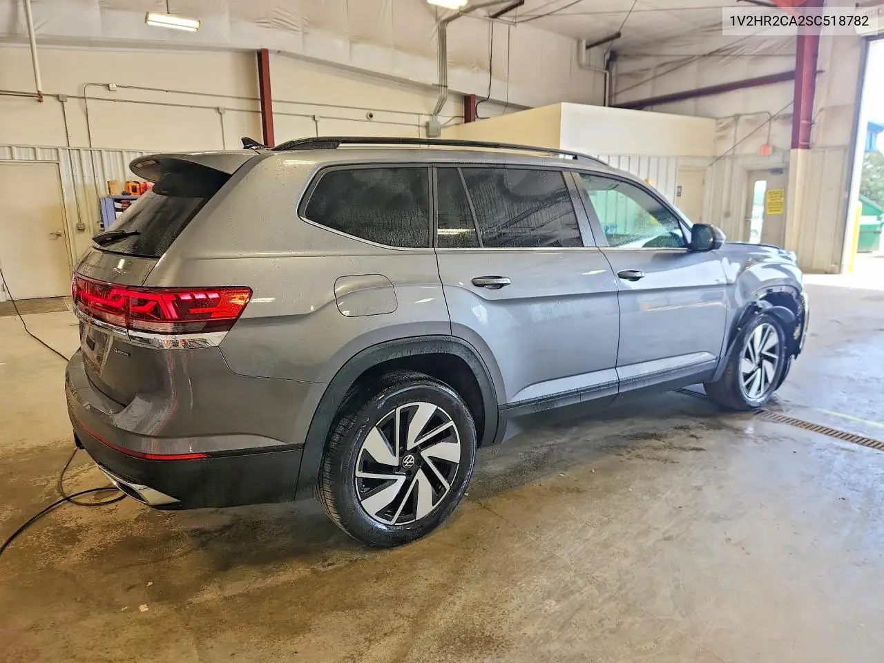 2025 Volkswagen Atlas Se VIN: 1V2HR2CA2SC518782 Lot: 60424436