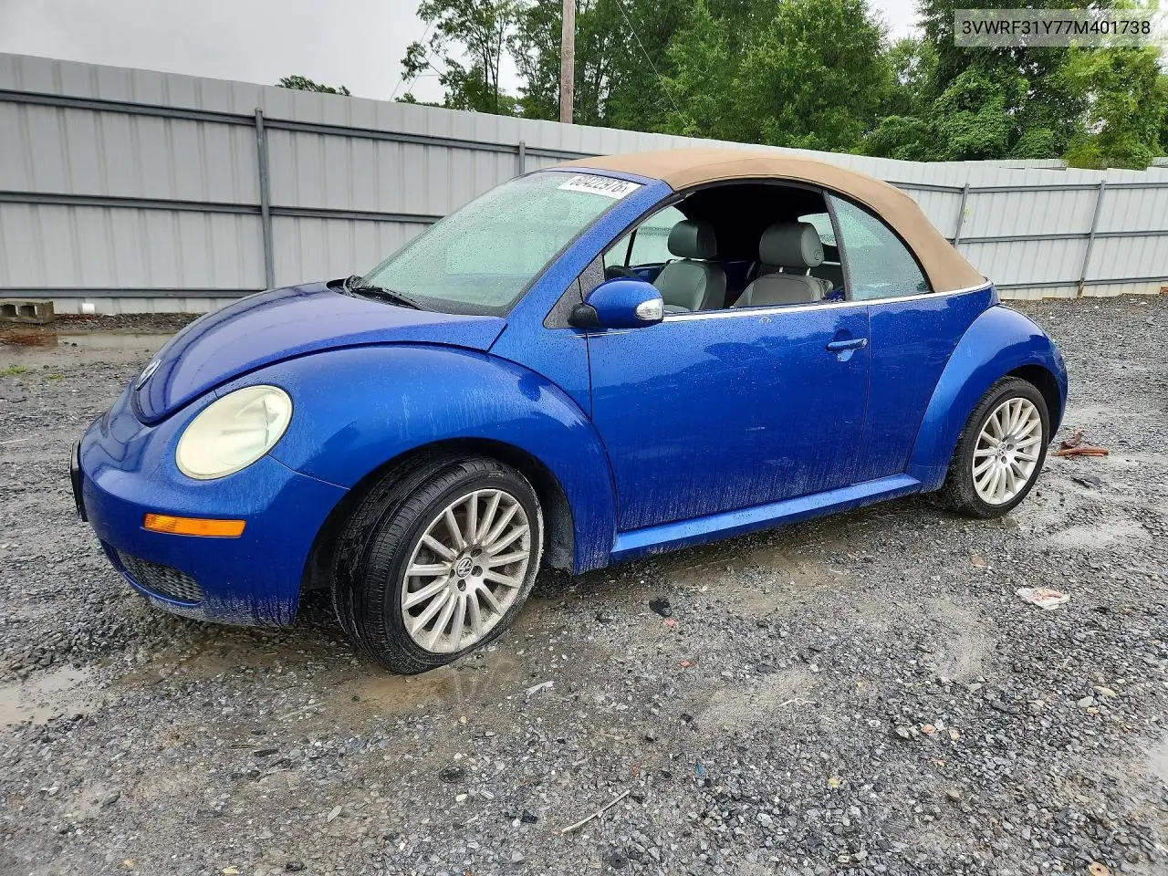 2007 Volkswagen New Beetle Convertible Option Package 1 VIN: 3VWRF31Y77M401738 Lot: 60422976