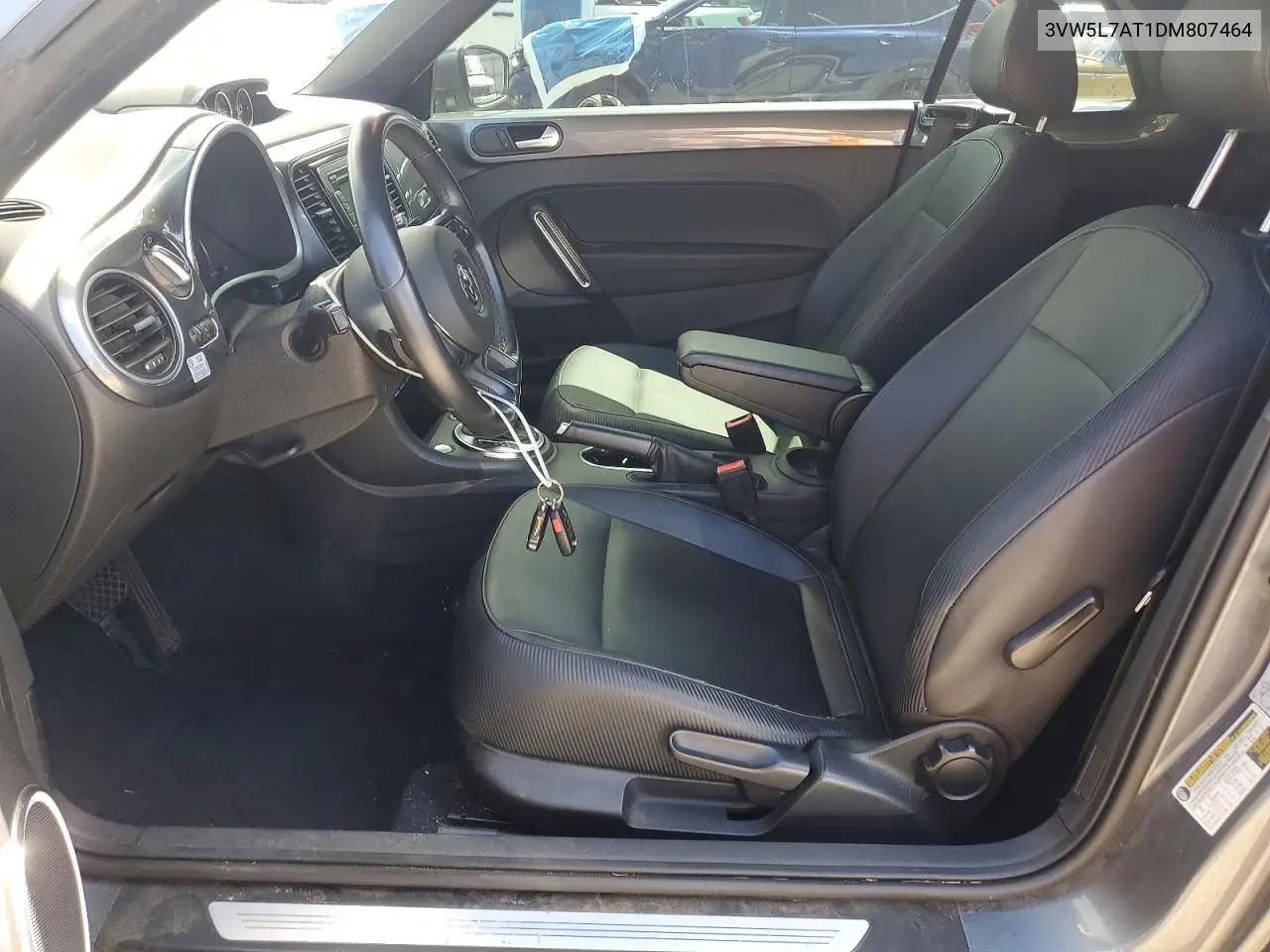 2013 Volkswagen Beetle VIN: 3VW5L7AT1DM807464 Lot: 59920156