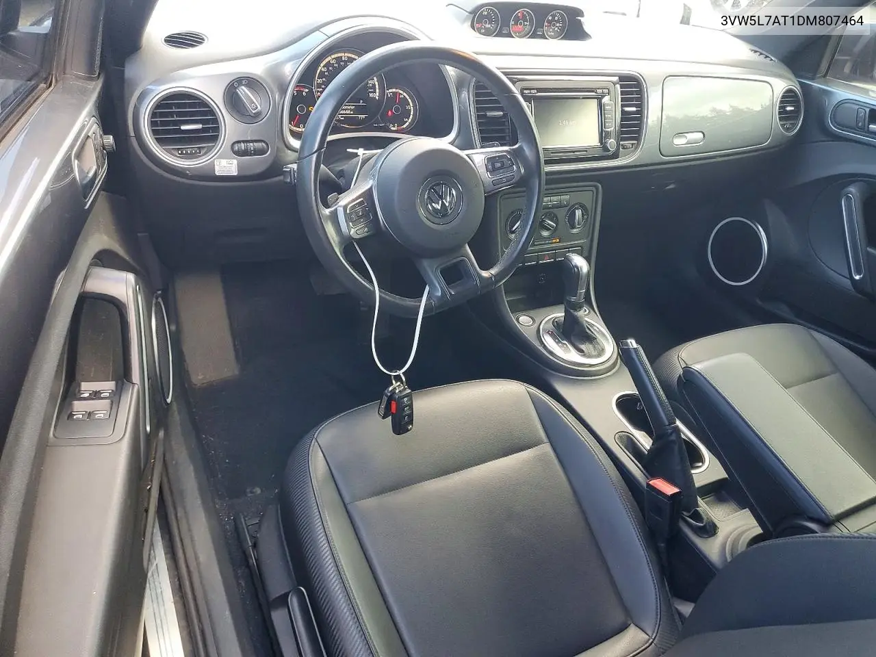 2013 Volkswagen Beetle VIN: 3VW5L7AT1DM807464 Lot: 59920156