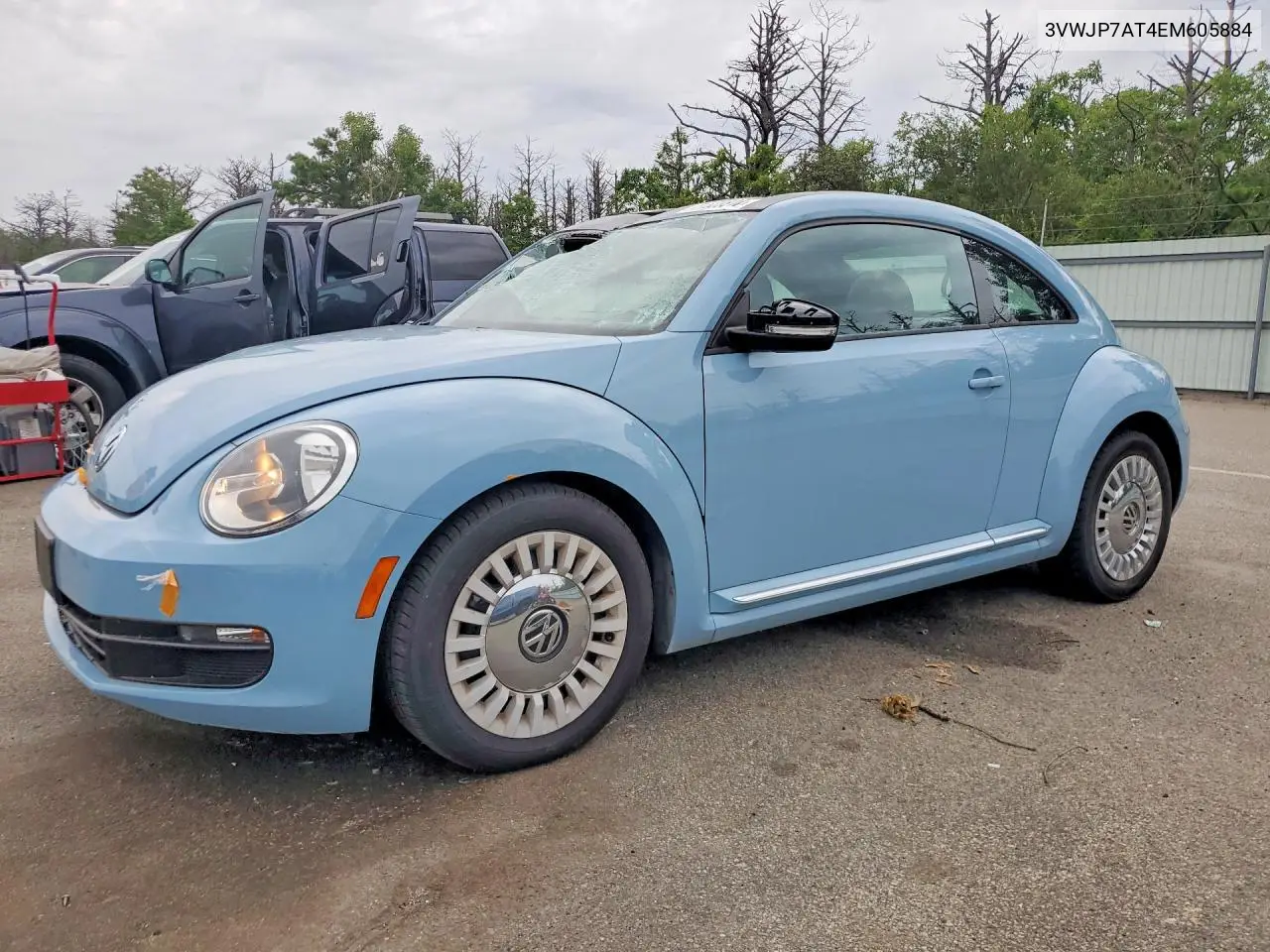 2014 Volkswagen Beetle VIN: 3VWJP7AT4EM605884 Lot: 61639816