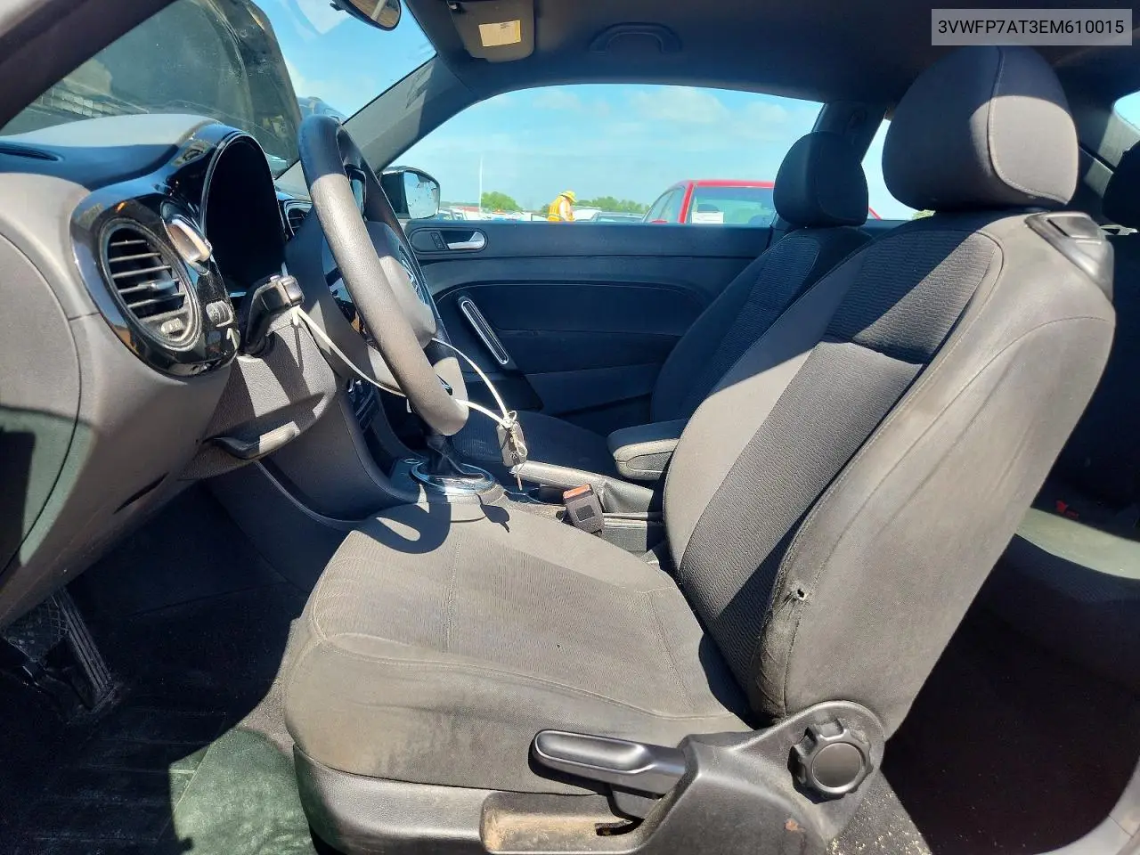 2014 Volkswagen Beetle VIN: 3VWFP7AT3EM610015 Lot: 85965805