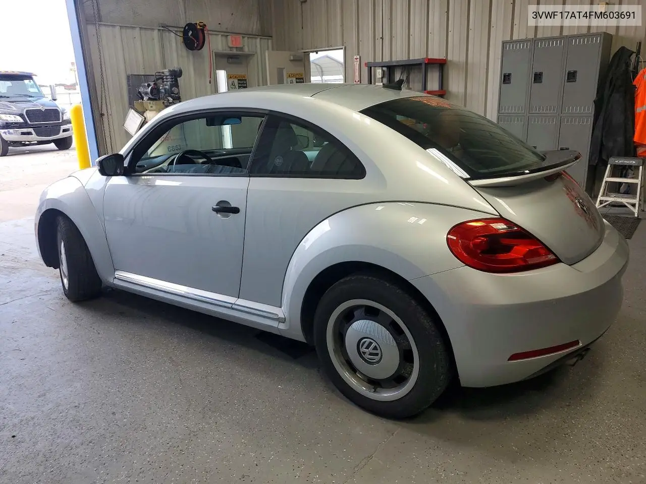 2015 Volkswagen Beetle 1.8T VIN: 3VWF17AT4FM603691 Lot: 59377246