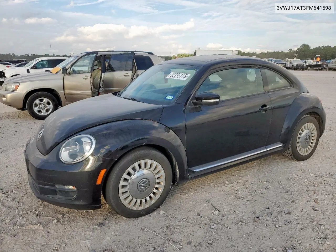 3VWJ17AT3FM641598 2015 Volkswagen Beetle 1.8T