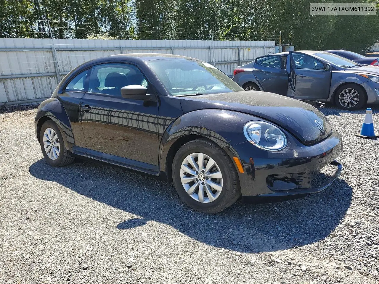 2016 Volkswagen Beetle 1.8T VIN: 3VWF17ATXGM611392 Lot: 58266176