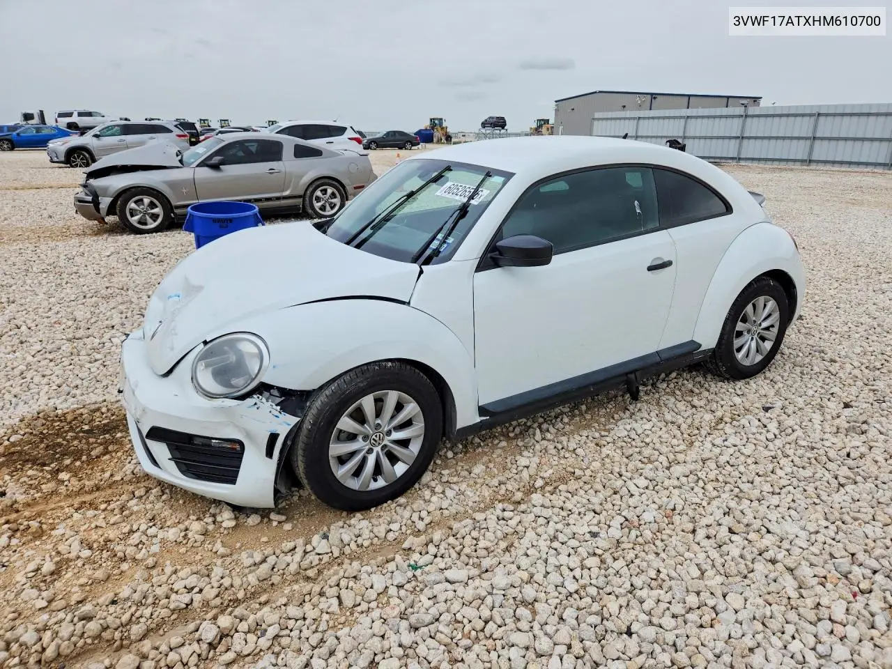 2017 Volkswagen Beetle 1.8T VIN: 3VWF17ATXHM610700 Lot: 60526526