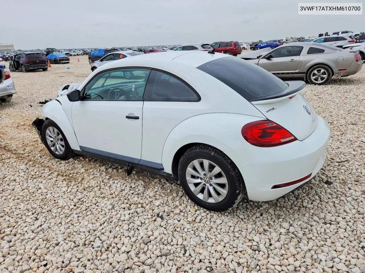 2017 Volkswagen Beetle 1.8T VIN: 3VWF17ATXHM610700 Lot: 60526526