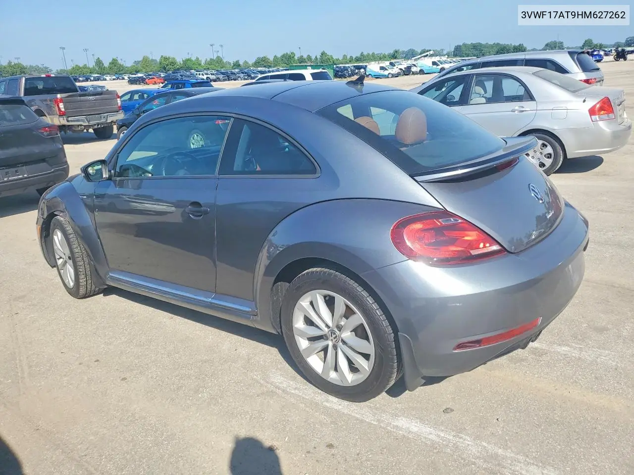 2017 Volkswagen Beetle 1.8T/S/Classic/Pink VIN: 3VWF17AT9HM627262 Lot: 61112456