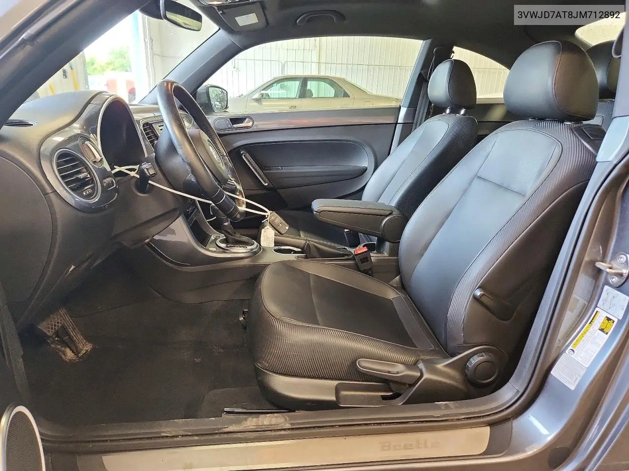 2018 Volkswagen Beetle Se VIN: 3VWJD7AT8JM712892 Lot: 60004716