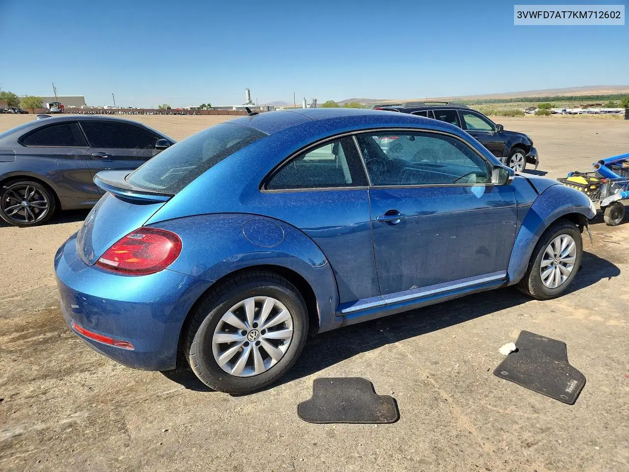 2019 Volkswagen Beetle S VIN: 3VWFD7AT7KM712602 Lot: 59714166