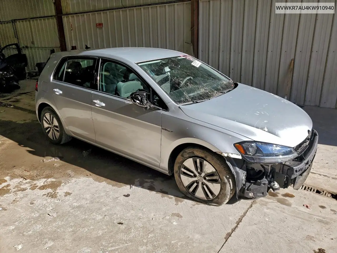 WVWKR7AU4KW910940 2019 Volkswagen E-Golf Se
