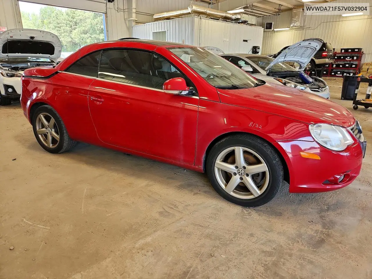 2007 Volkswagen Eos 2.0T Sport VIN: WVWDA71F57V032904 Lot: 60608376
