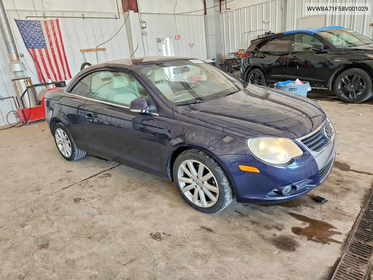 2008 Volkswagen Eos Turbo/Komfort VIN: WVWBA71F58V001029 Lot: 60666486