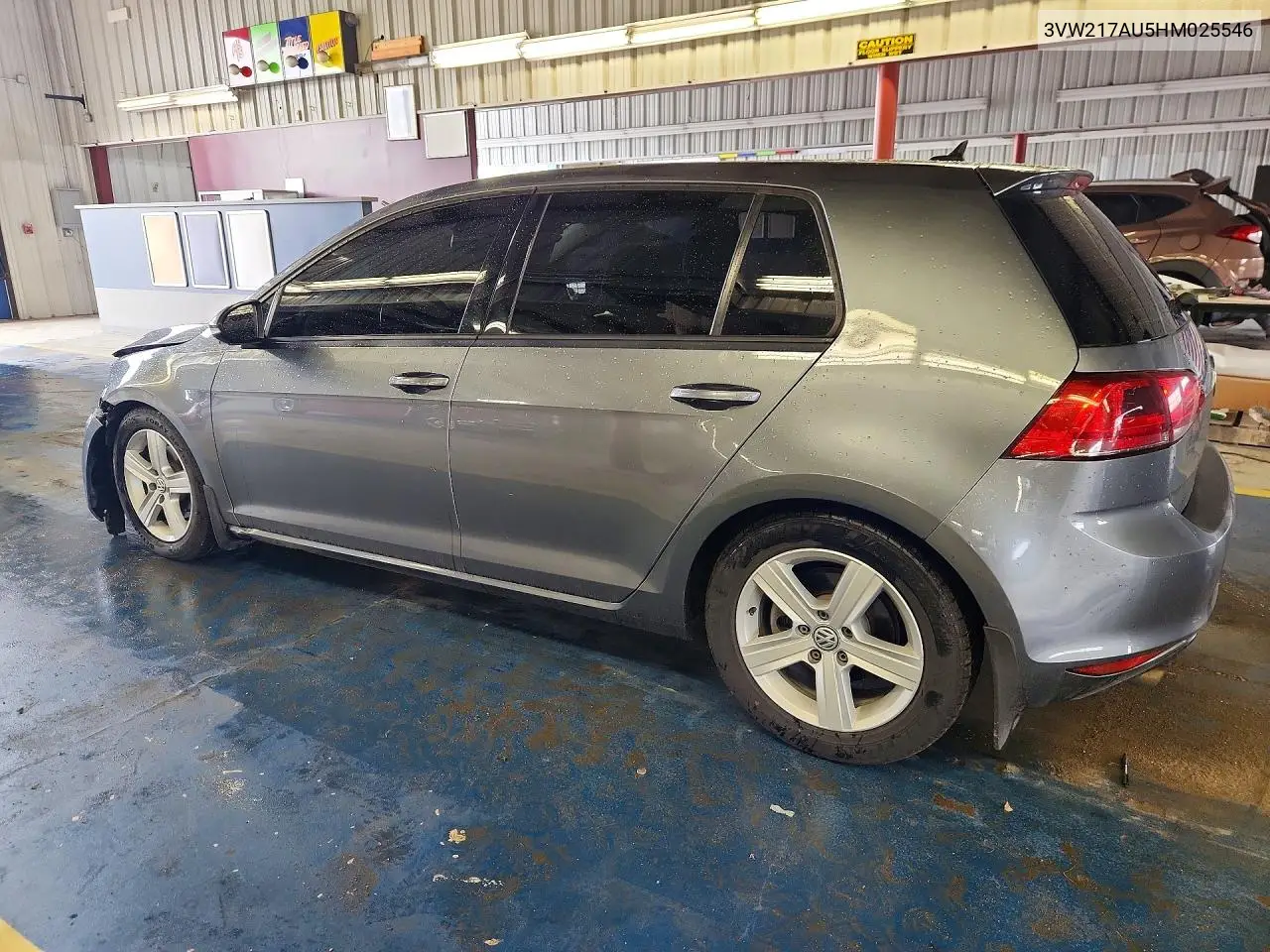 2017 Volkswagen Golf S VIN: 3VW217AU5HM025546 Lot: 56343756
