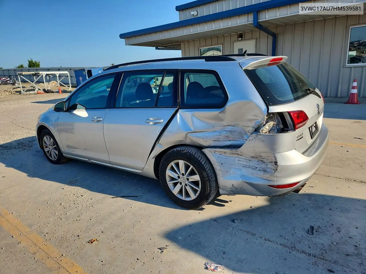 2017 Volkswagen Golf Sportwagen S VIN: 3VWC17AU7HM539581 Lot: 60563926