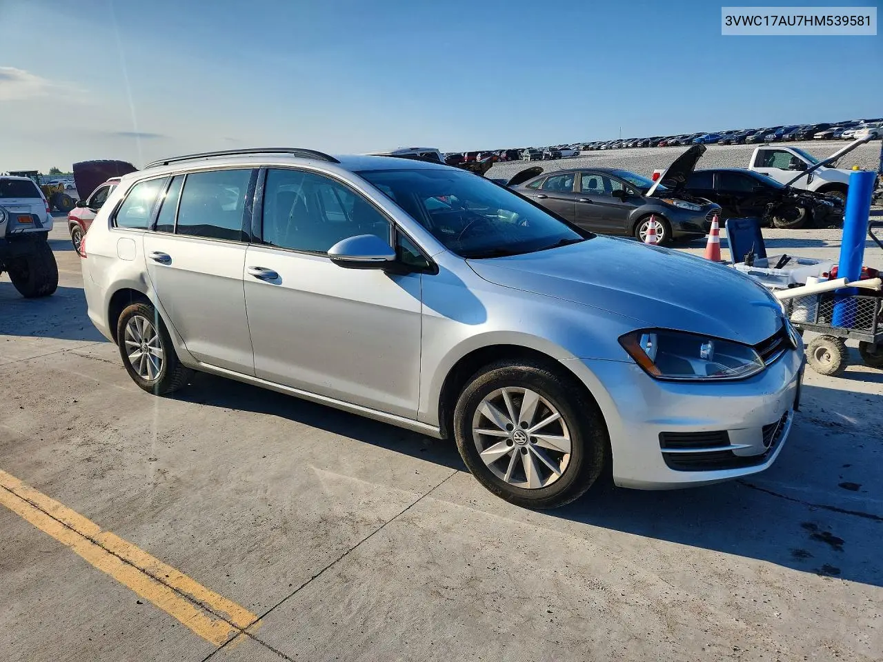 2017 Volkswagen Golf Sportwagen S VIN: 3VWC17AU7HM539581 Lot: 60563926