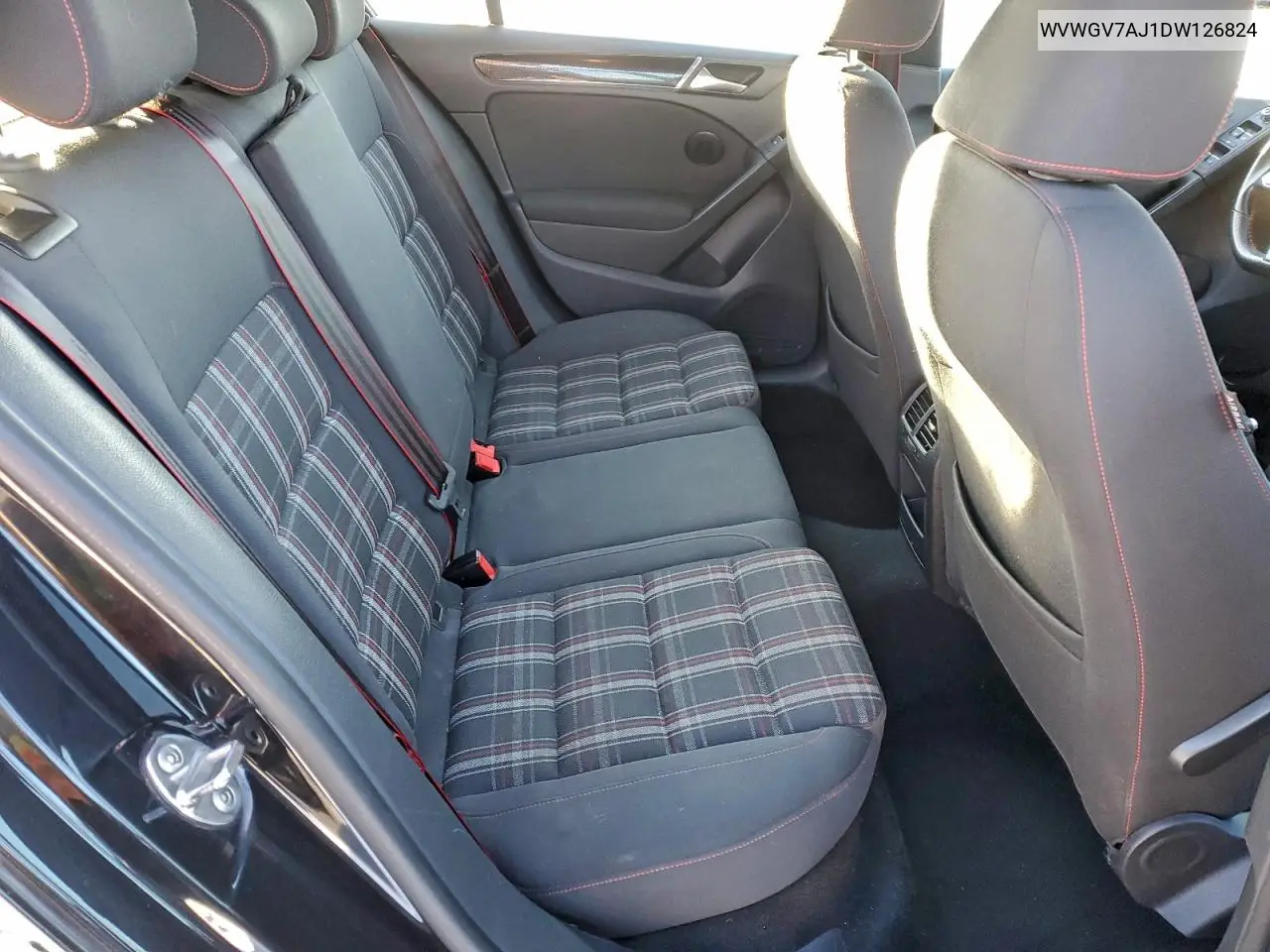 WVWGV7AJ1DW126824 2013 Volkswagen Gti